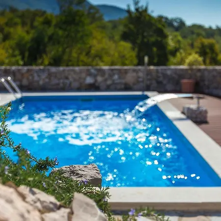 Holiday home Rossana Antovo