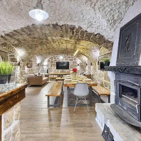 Rossana Holiday home